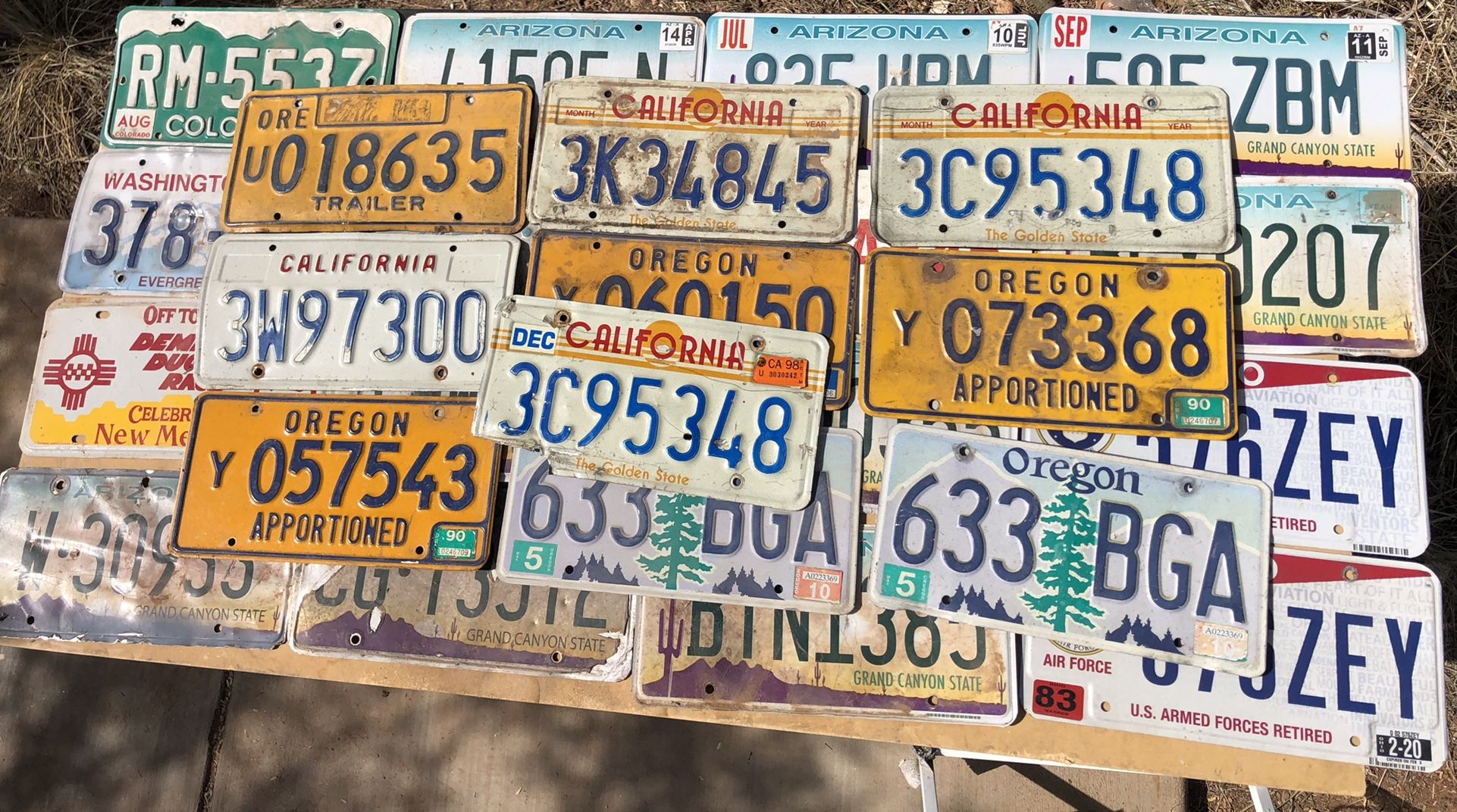 Lot Of 26 Old And Newer License Plates 