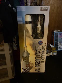 5FT Apollo 11 Saturn V NASA Dragon 1/72 Display Model