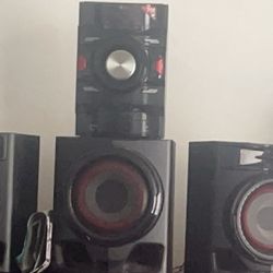 LG Stereo Speakers