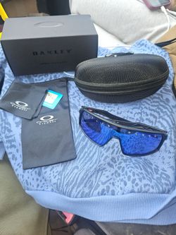 Oakley sunglasses