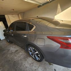 2018, Altima Salvage Tile