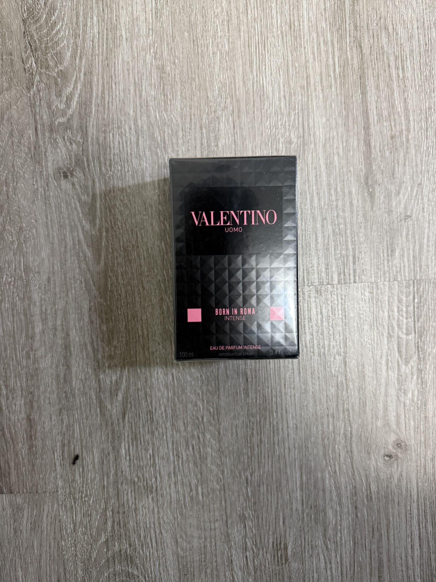 Valentino Uomo Born In Roma Intense