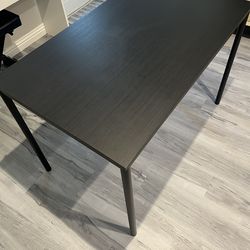 Black table
