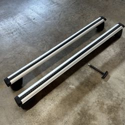 Audi q3  Genuine Audi Roof Rack