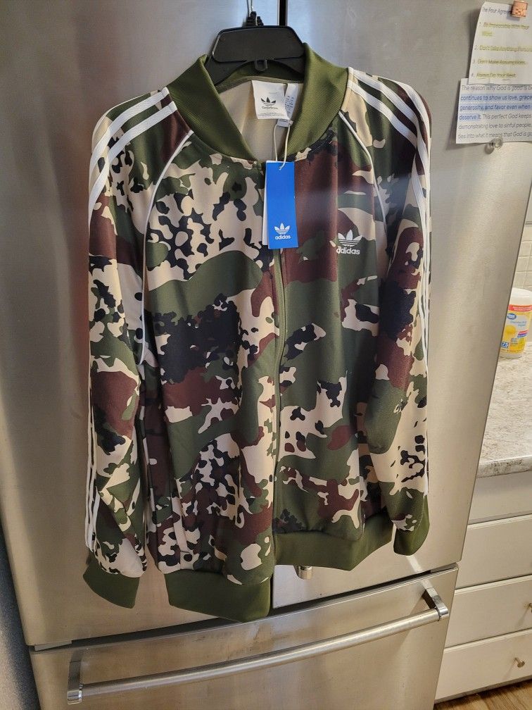Adidas Camo Jacket. Size 2XL. New. If It's Up It's available.