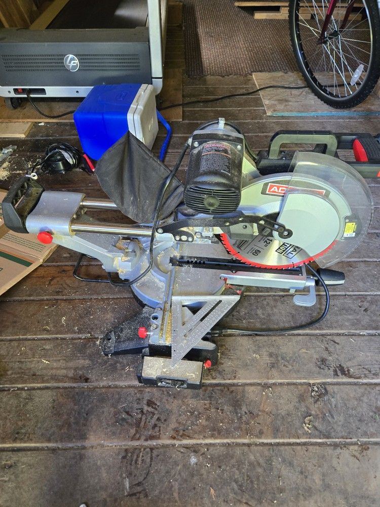 Admiral Dual Bevel Miter Saw