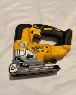 Sierra Caladora DeWalt 20V MAX XR DCS334B (Solo Herramienta) - Nueva