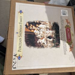 Porcelain snowman family