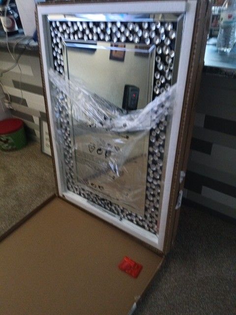 Diamond Mirror
