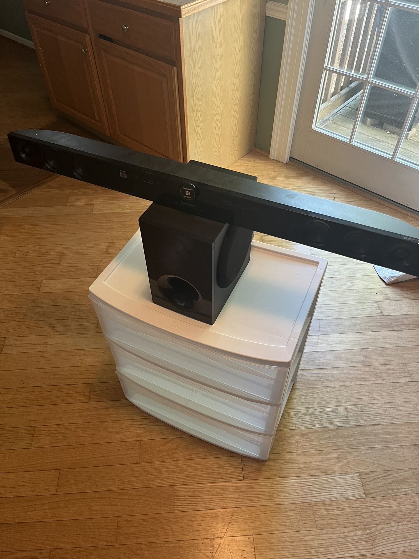 Sharp Sound Bar And Subwoofer