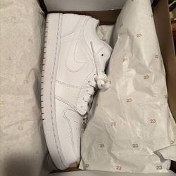 Jordan 1 Low Preowned All White Sz 10 