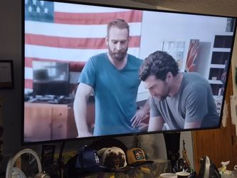R C A Roku TV
