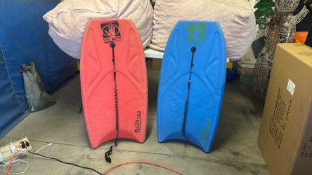2 used boogie boards