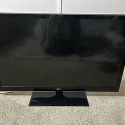 LG 47inch TV