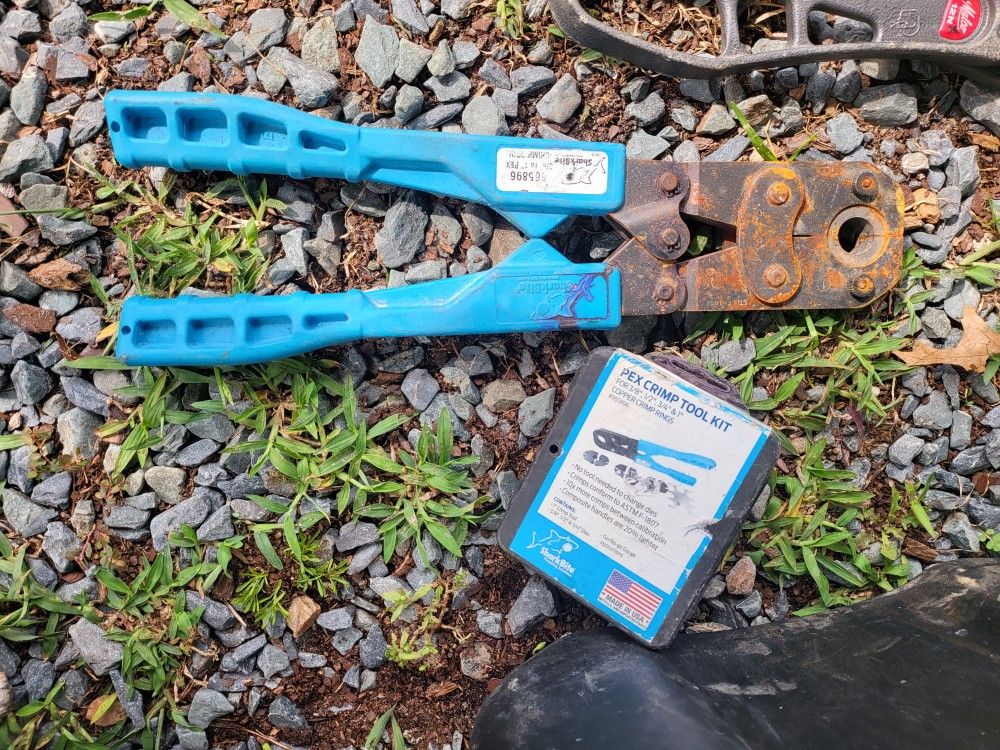 Pex Crimp 3/8, 1/2, 3/4, 1"... Bunch Of Plumbing Stuff