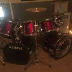 9 Pc Tama Rockstar Drum Set w/ 10 Zildjian Cymbals
