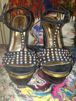 Wedge platform size7