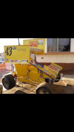 Sprint car