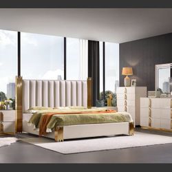 Queen Bedroom Set $1999