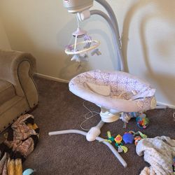 Fisher Price Electric Swing 