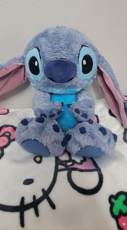 Disney Stitch Big Feet