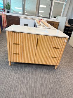 48” Bathroom vanity in wood color