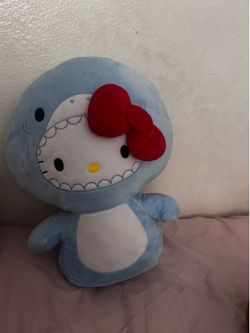 18 inch shark hello kitty
