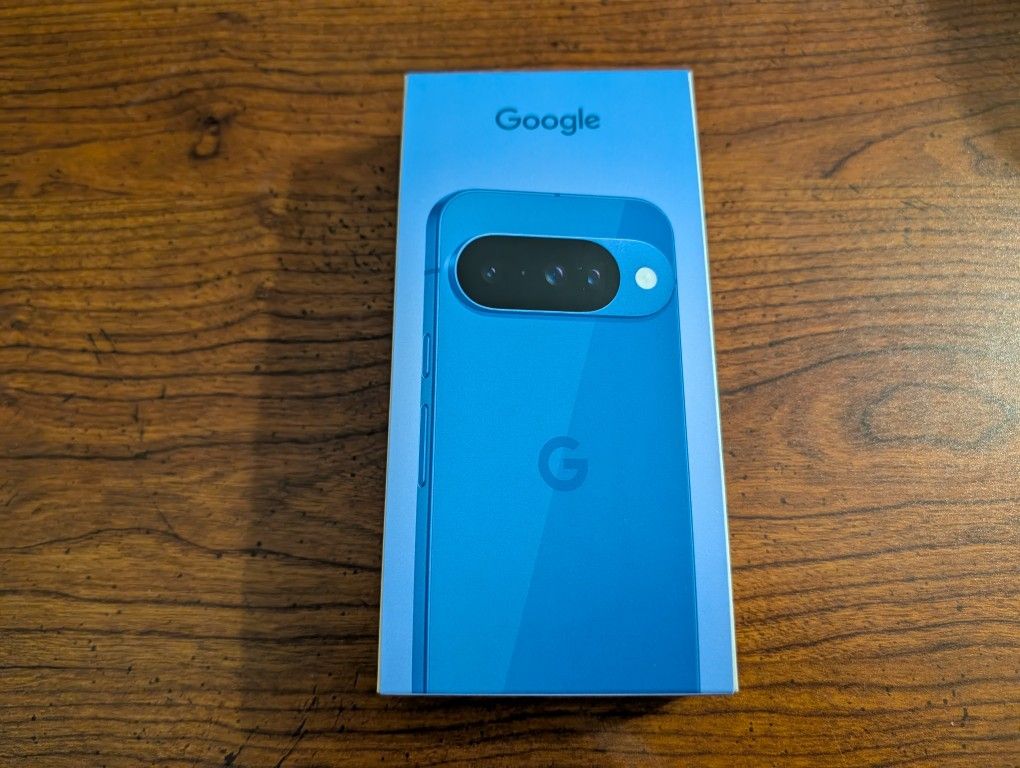 Brand New Google Pixel 10 128GB Indigo Sealed T-Mobile 