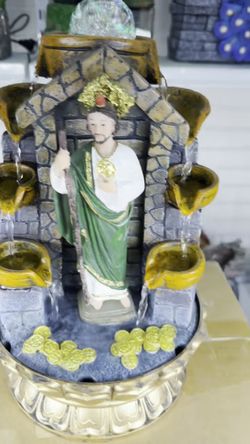 Fuente San Judas Tadeo con Monedas Doradas – Mayoreo $19