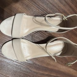 Women’s Aldo Heels