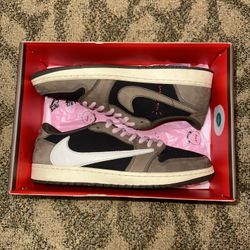 Jordan 1 Low OG Travis Scott Size 10.5