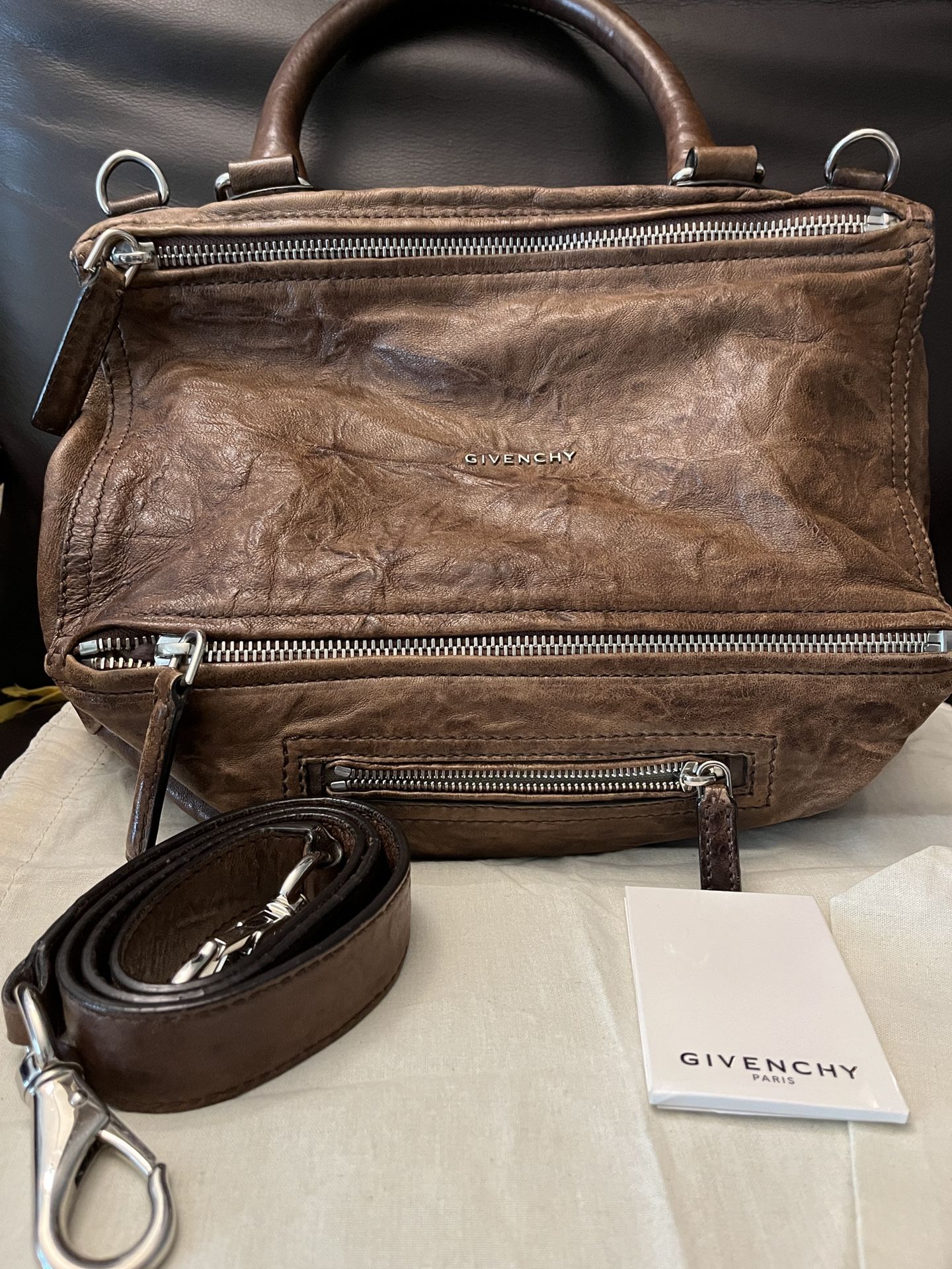 Givenchy Pandora