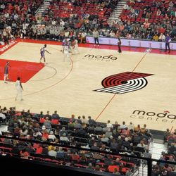 4 Tickets To Blazer Game Tonight 