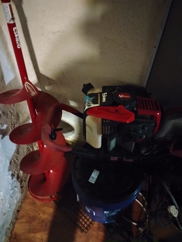 Eskimo Mako M43 10" Ide Auger