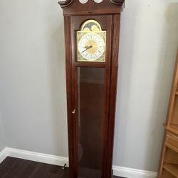 Howard Miller Grandfather Clock 610-520