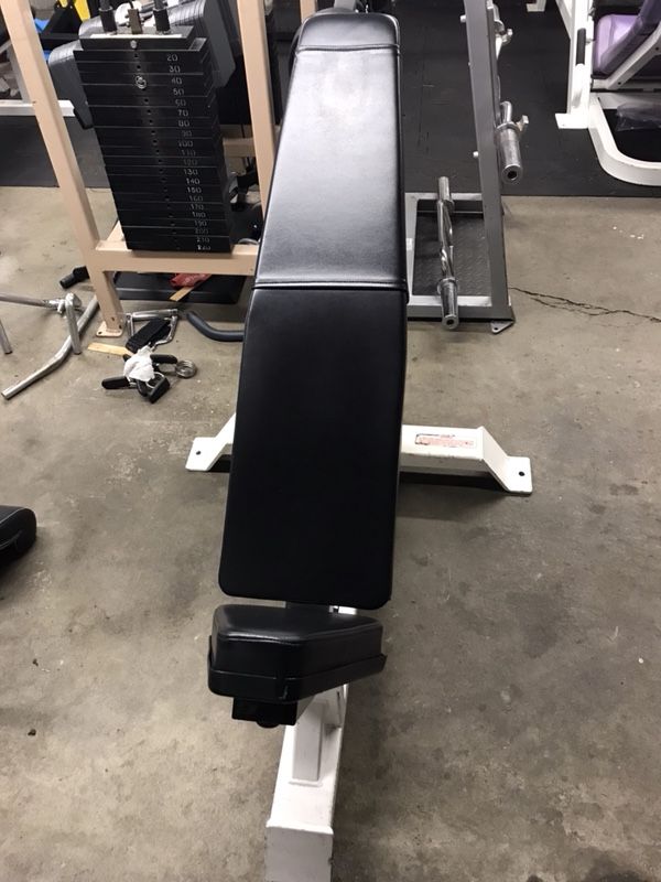Body masters incline bench adjustable for Sale in Tacoma WA OfferUp