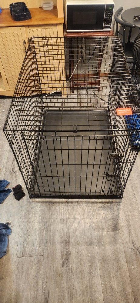 XL Dog Crate New Never Used