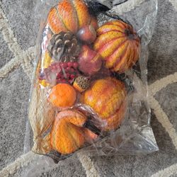 Halloween Thanksgiving Decorations Pumpkin Corn Acorn Leaves Craft Pack