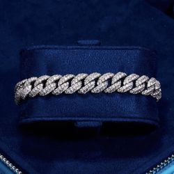 8MM MOISSANITE CUBAN LINK BRACELET 