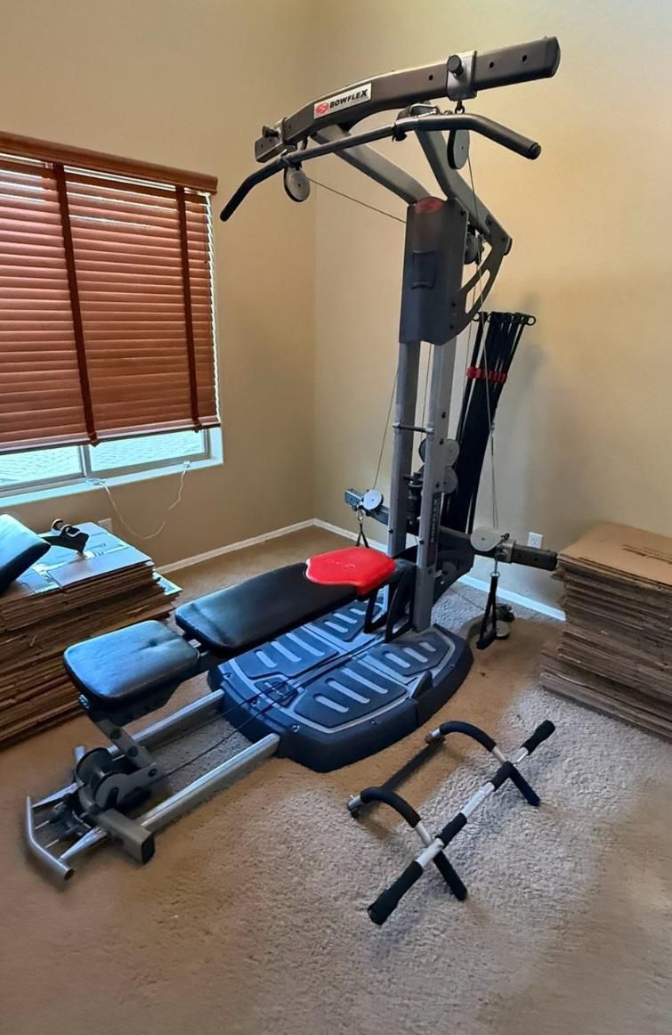 Bowflex gym equipment