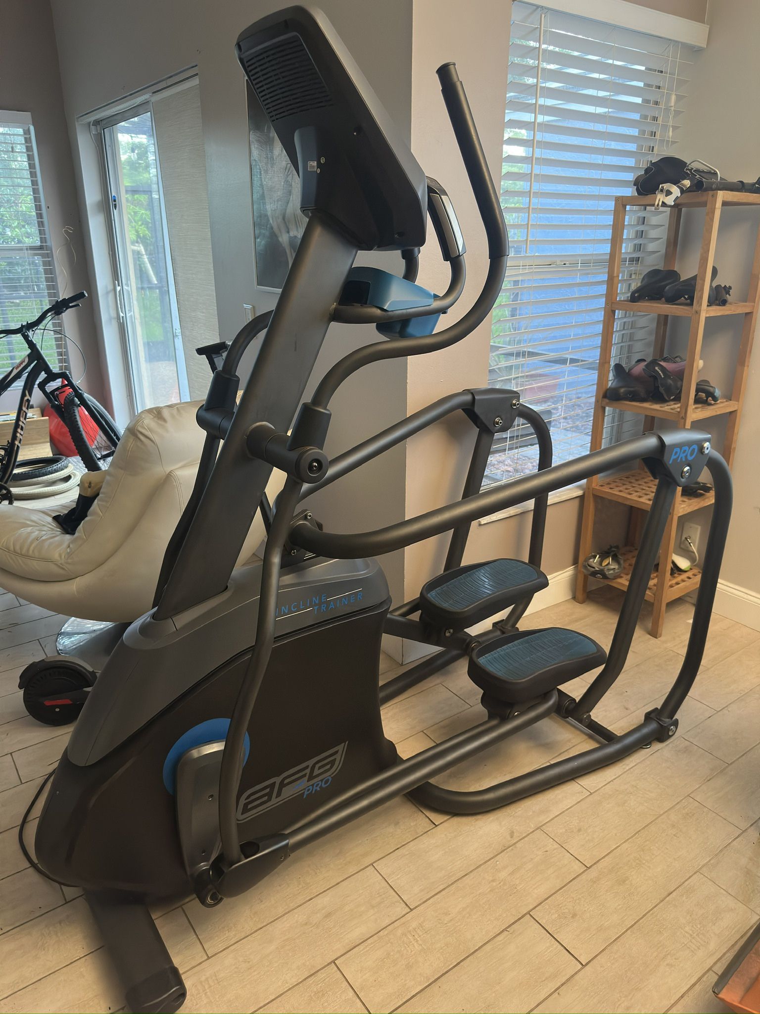 Elliptical Exercise Machine Cardio