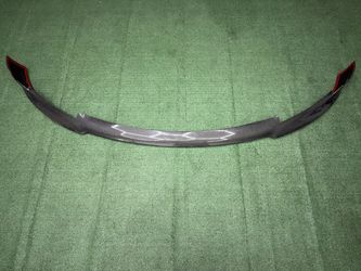 Tesla Model 3 Carbon Fiber V Style Front Lip