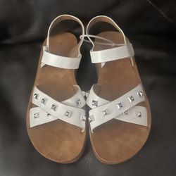 Youth Sandals Size 3