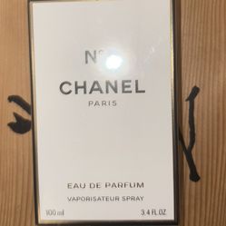 Number 5 Chanel Paris Perfume 