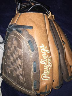Baseball glove (new)
