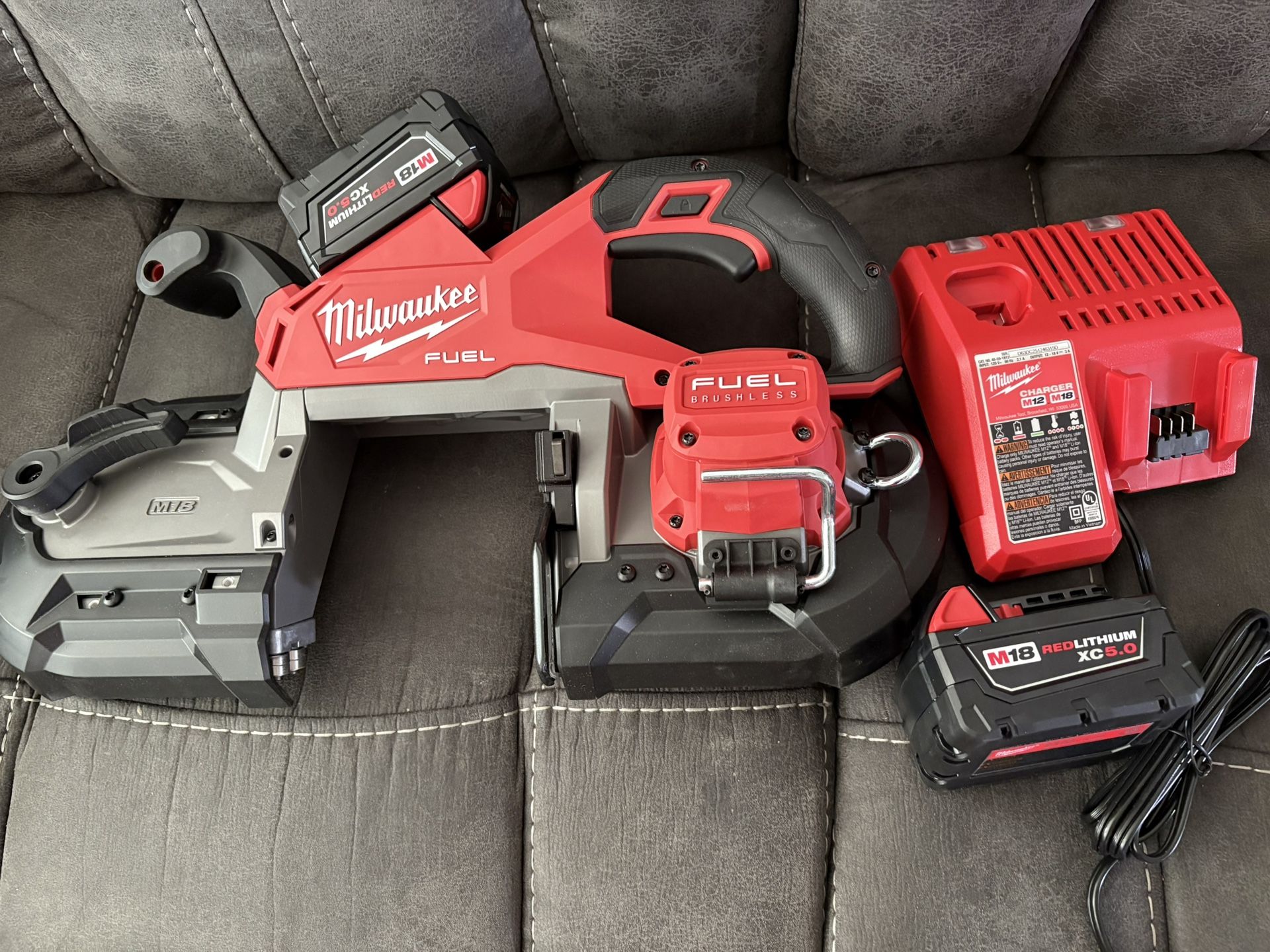Milwaukee Fuel Band Saw