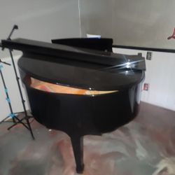 Pearl River Grand Piano