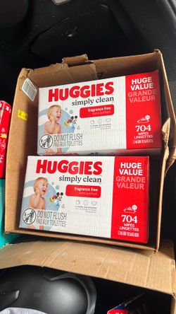 2 packs 704Huggies 11count x2 fragrance free