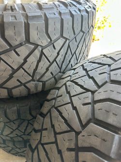 Stock Ram 1500 wheels w Nitto Grappler
