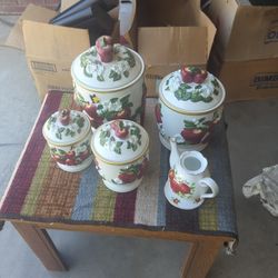 Ceramic Apple Kitchen Decoration Set